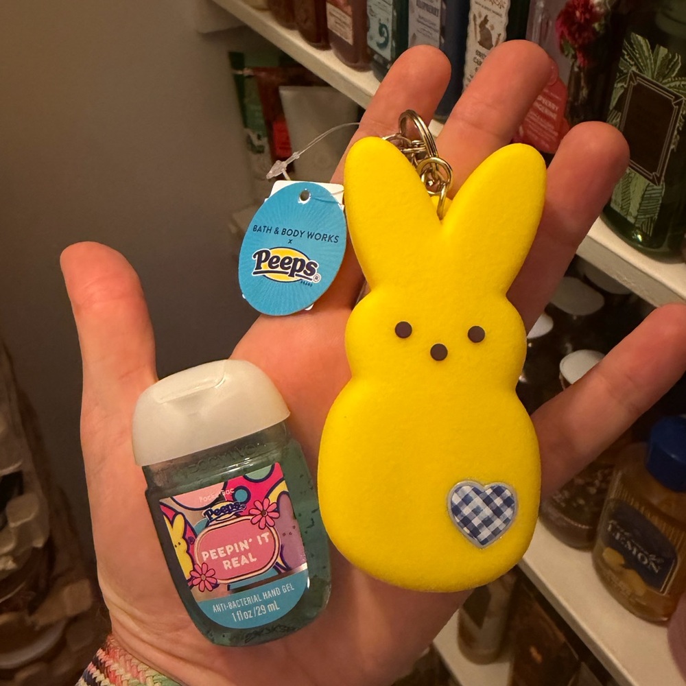 Peeps X Bath & Body Works Yellow Bunny Pocketbac Holder with Sanitizer